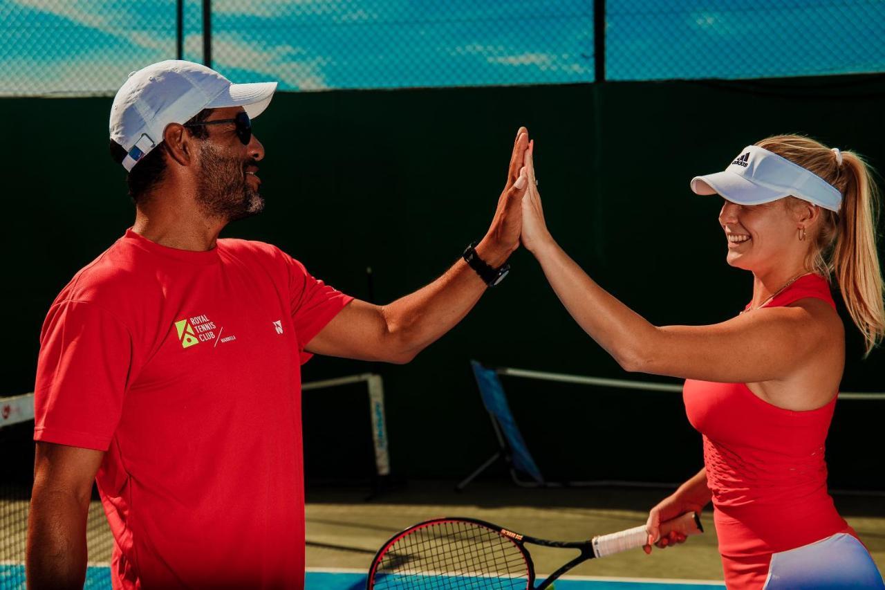 Royal Tennis Club *