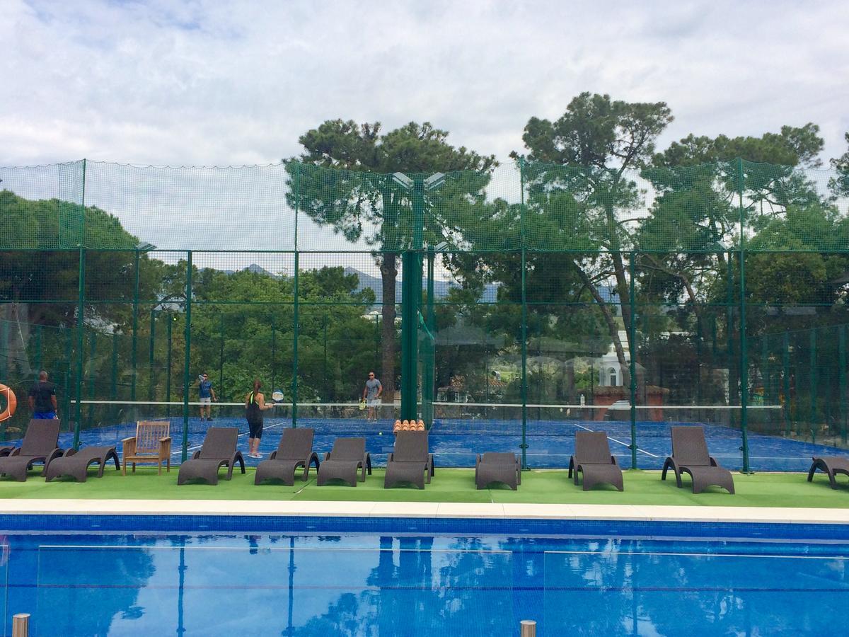 Hotel Royal Tennis Club *